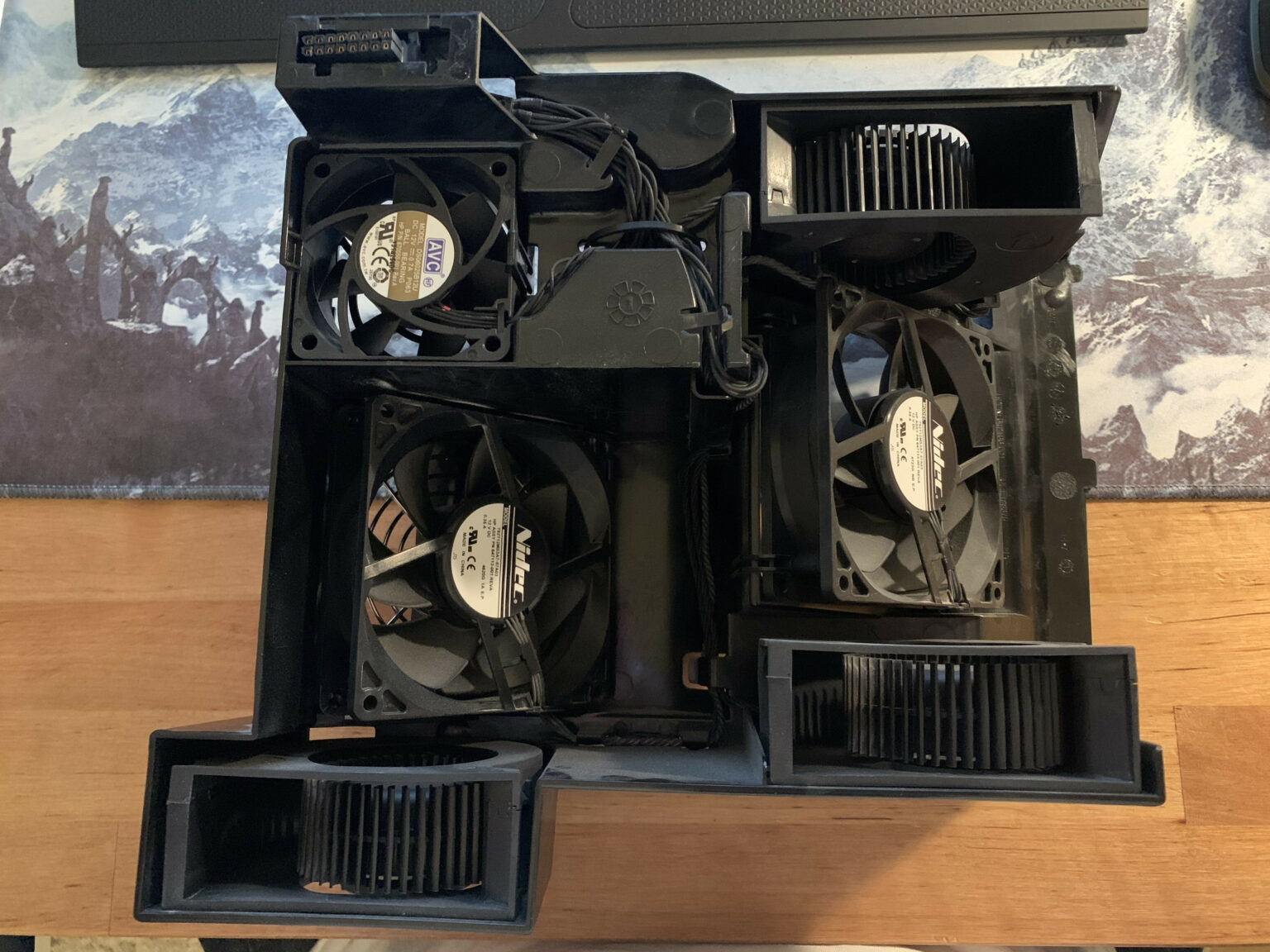 How to make a HP Z820 workstation quieter and cooler Claudio Bräuer